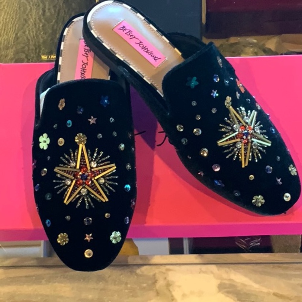 Betsey Johnson slides